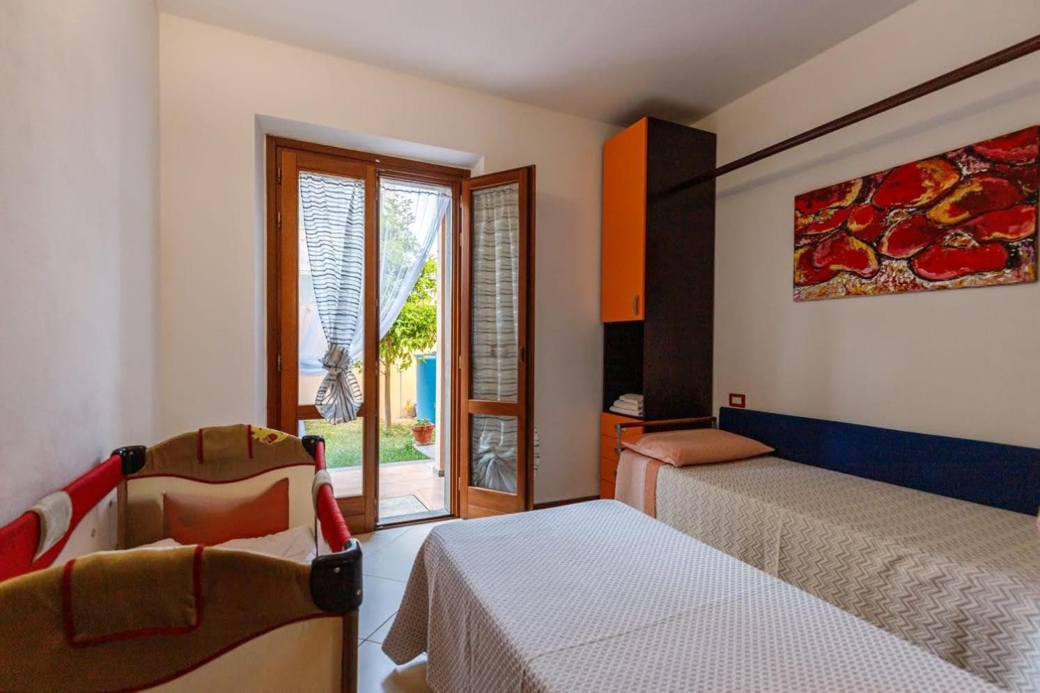 Casa Lilla 1 E 2 Apartment Oristano Room photo