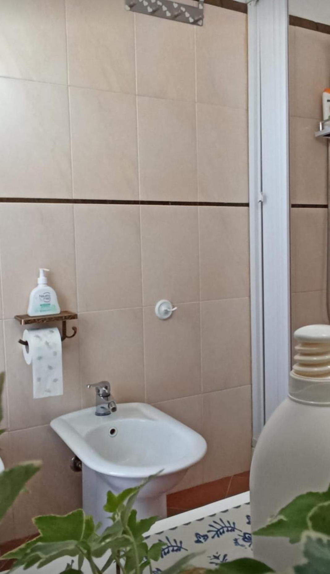 Casa Lilla 1 E 2 Apartment Oristano Room photo